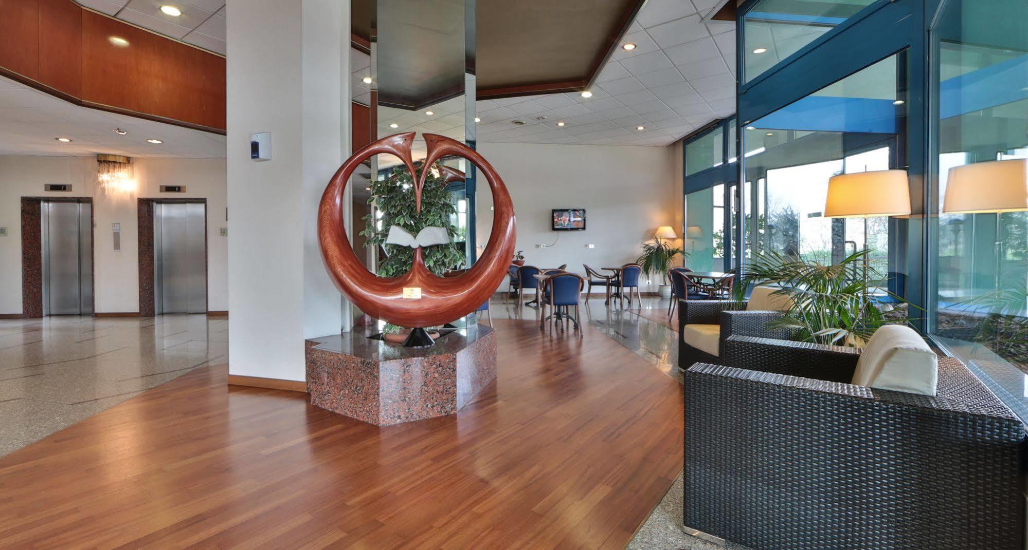 Unaway Hotel & Residence Quark Due Milano Ngoại thất bức ảnh